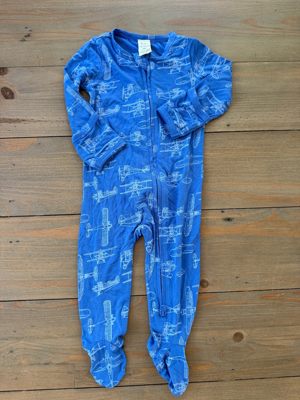 Like New Kate Quinn Two-Way Zip Bamboo Airplane Footie - 0-3 Months